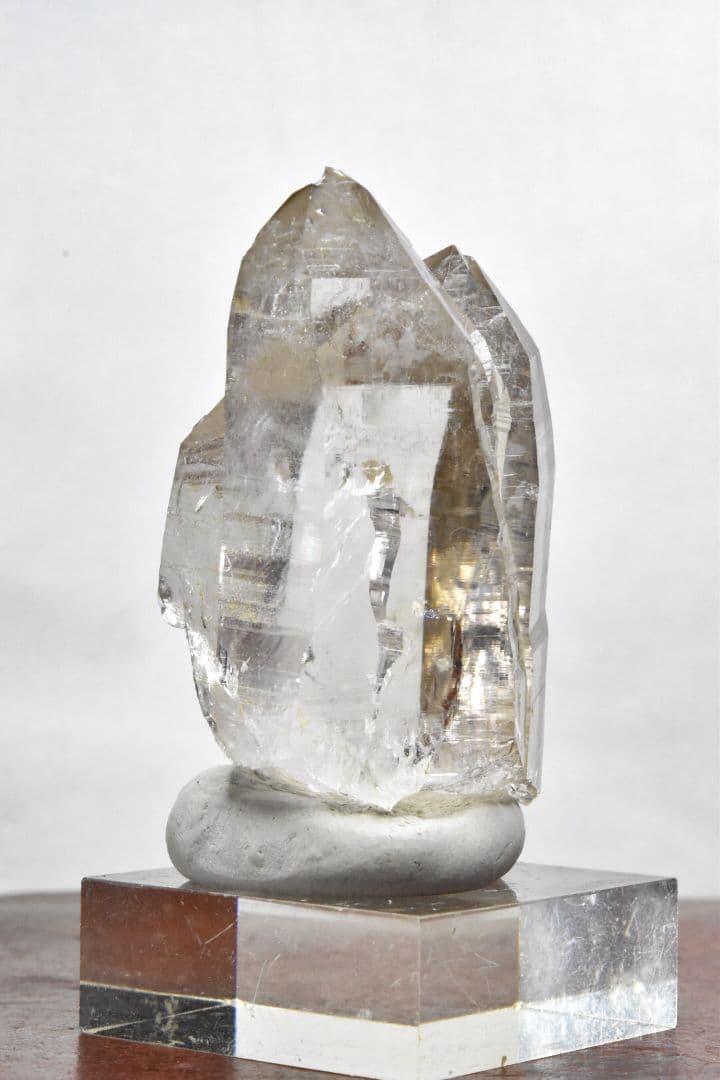 専用ページ パキスタン スカルドゥ シガール渓谷産 ライトスモーキーツイン