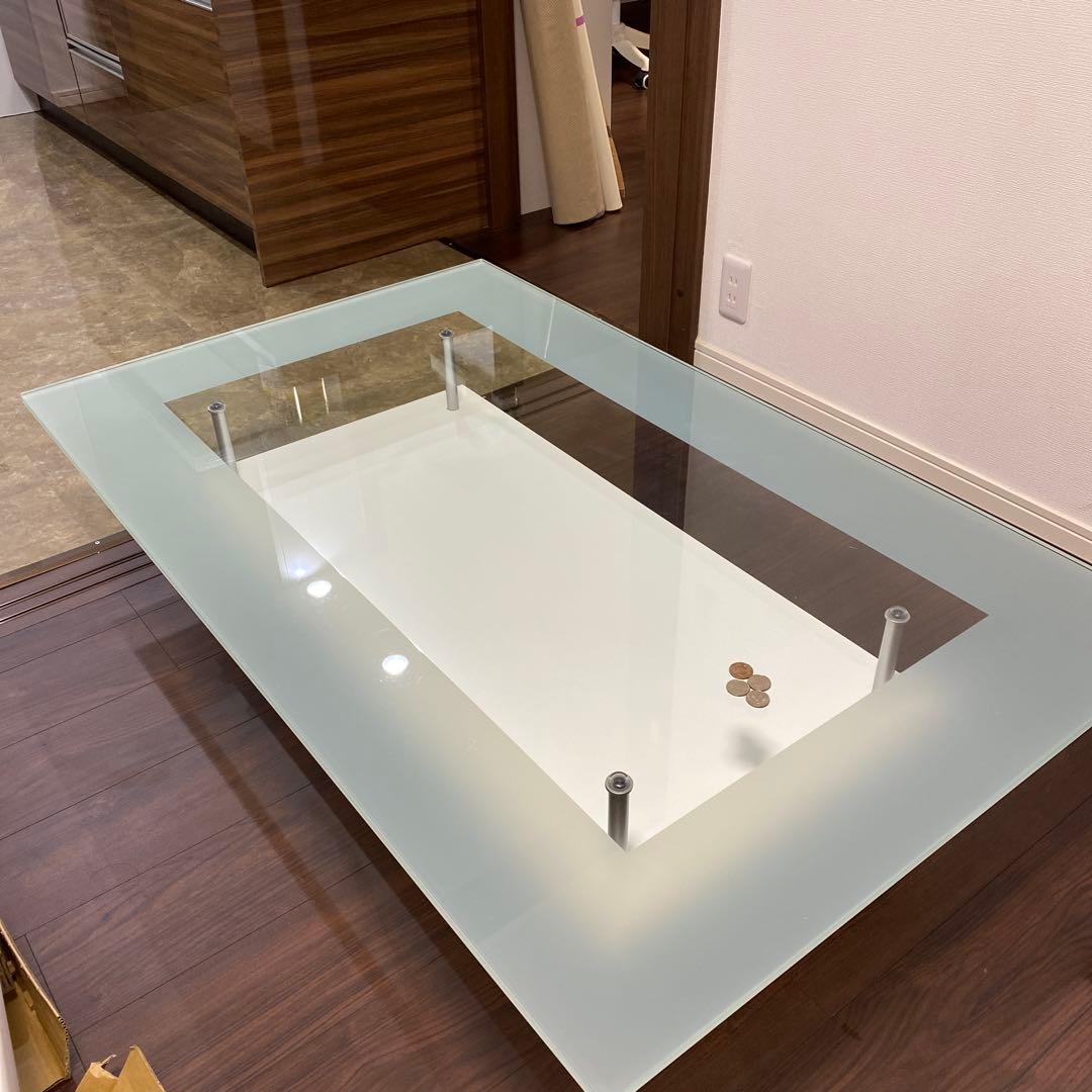 フロストガラスセンターテーブル