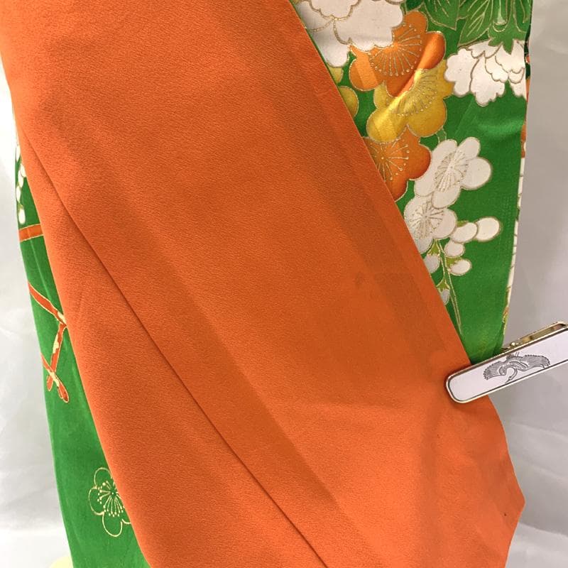 406ag65着物のみ□七五三 七歳 女児 着物　金彩 部分絞り 緑□状態良好