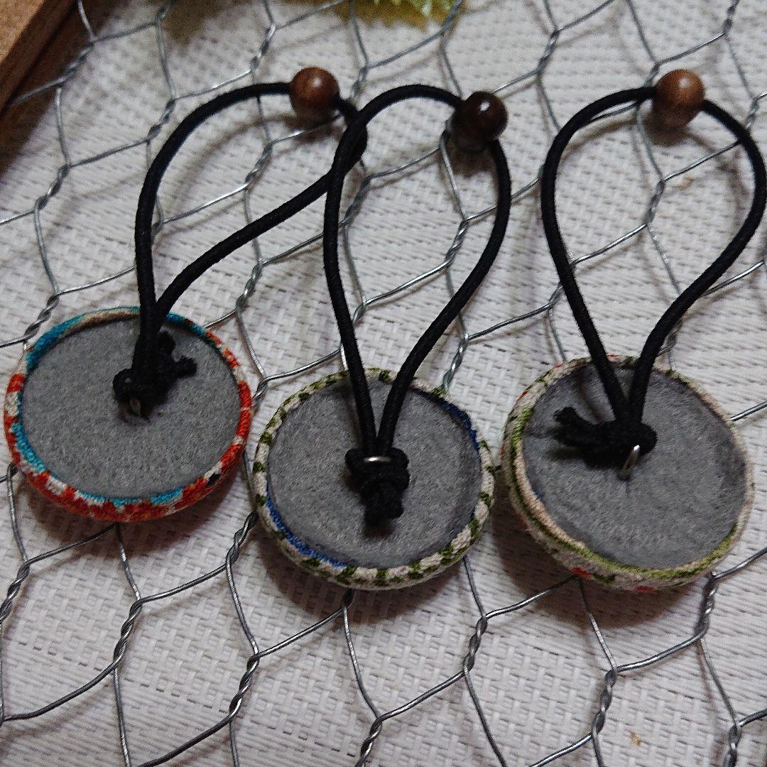 くるみボタンヘアゴム