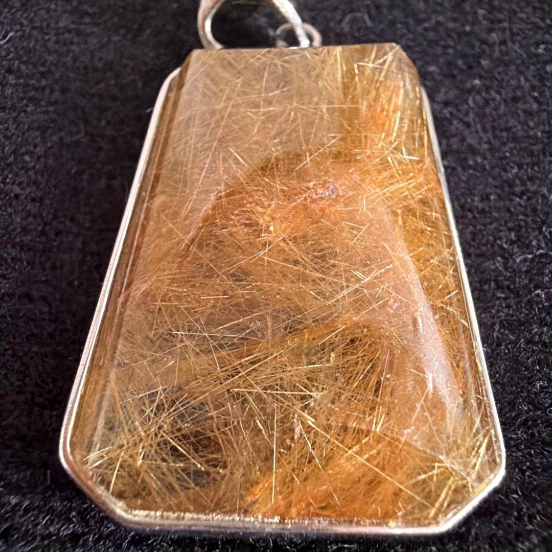 未使用品 ゴールドルチル 、シルバー925。ペンダントトップ