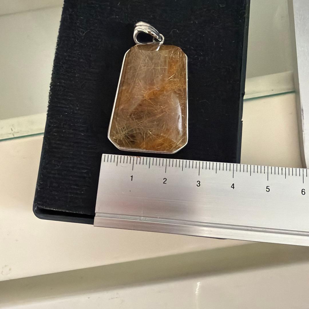 未使用品 ゴールドルチル 、シルバー925。ペンダントトップ