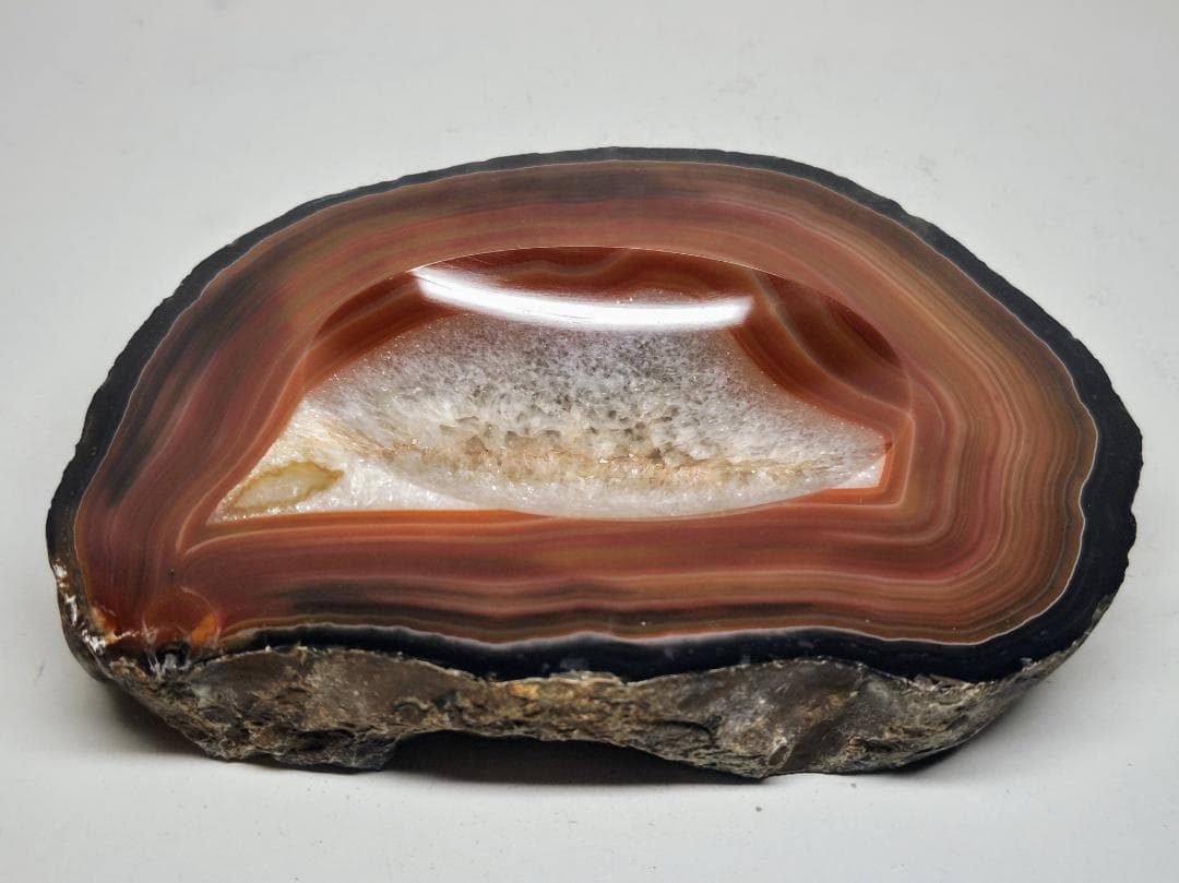 瑪瑙 1.1kg メノウ 原石 鑑賞石 自然石 誕生石 水石 鉱物 宝石 置石