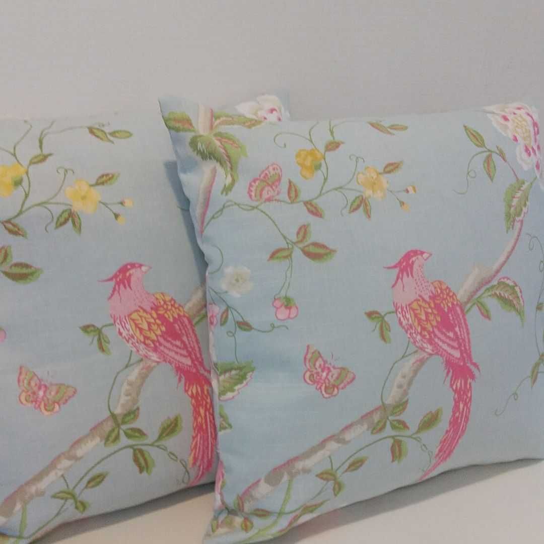 ②ローラアシュレイサマーパレスダックエッグクッションカバー2枚