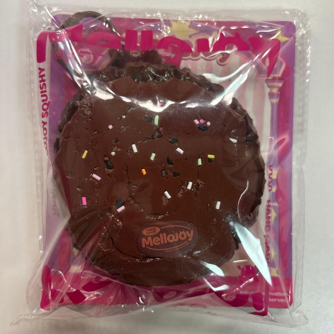 Mellojoy メロジョイ チョコレインボーマフィン スクイーズ - メルカリ