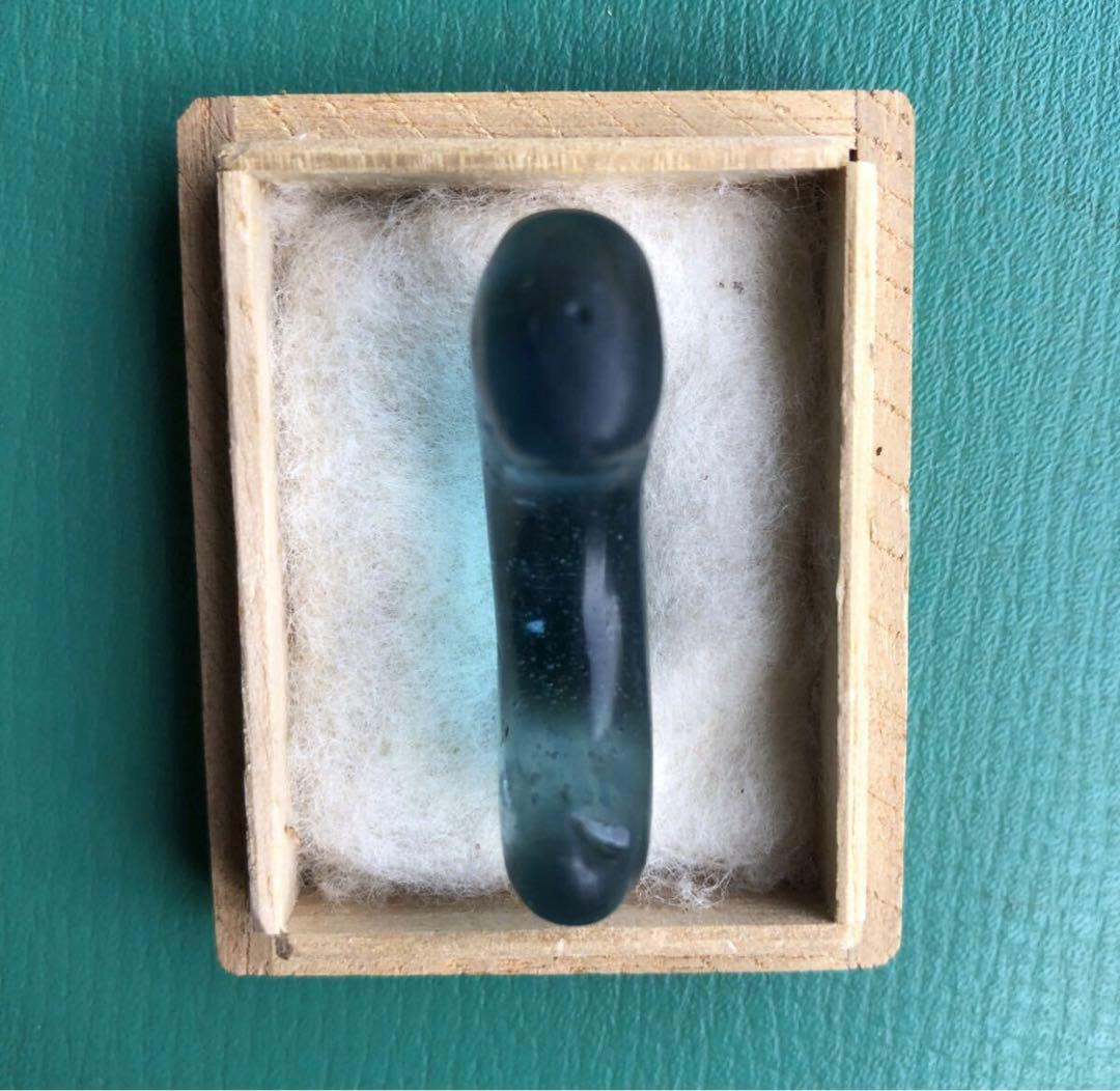 勾玉　（n）　箱付き