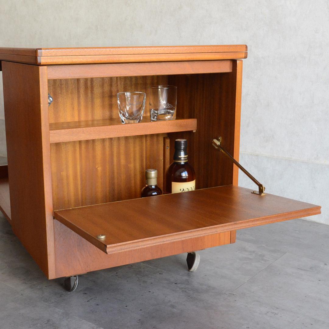 イギリスヴィンテージ チーク エクステンション ネストテーブル キャビネット付