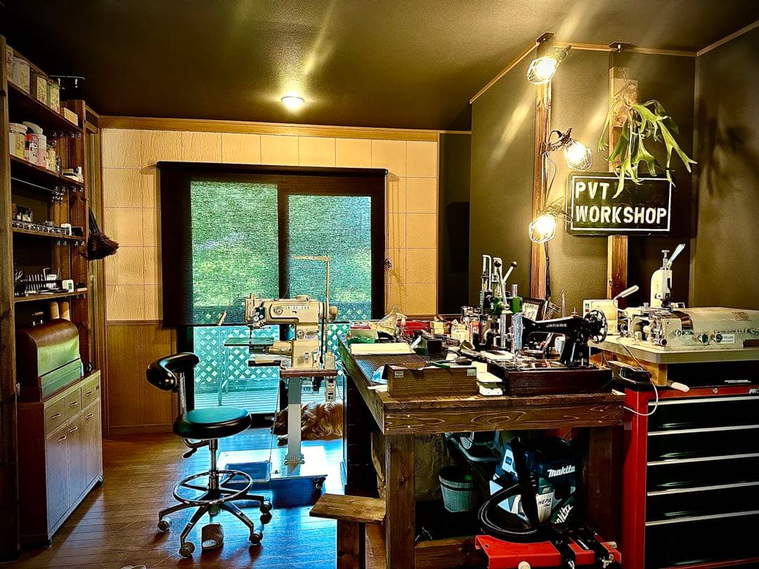 月末決算SALE！Pvt.Workshop 極 CL 本革 デッキケース プレマ - メルカリ