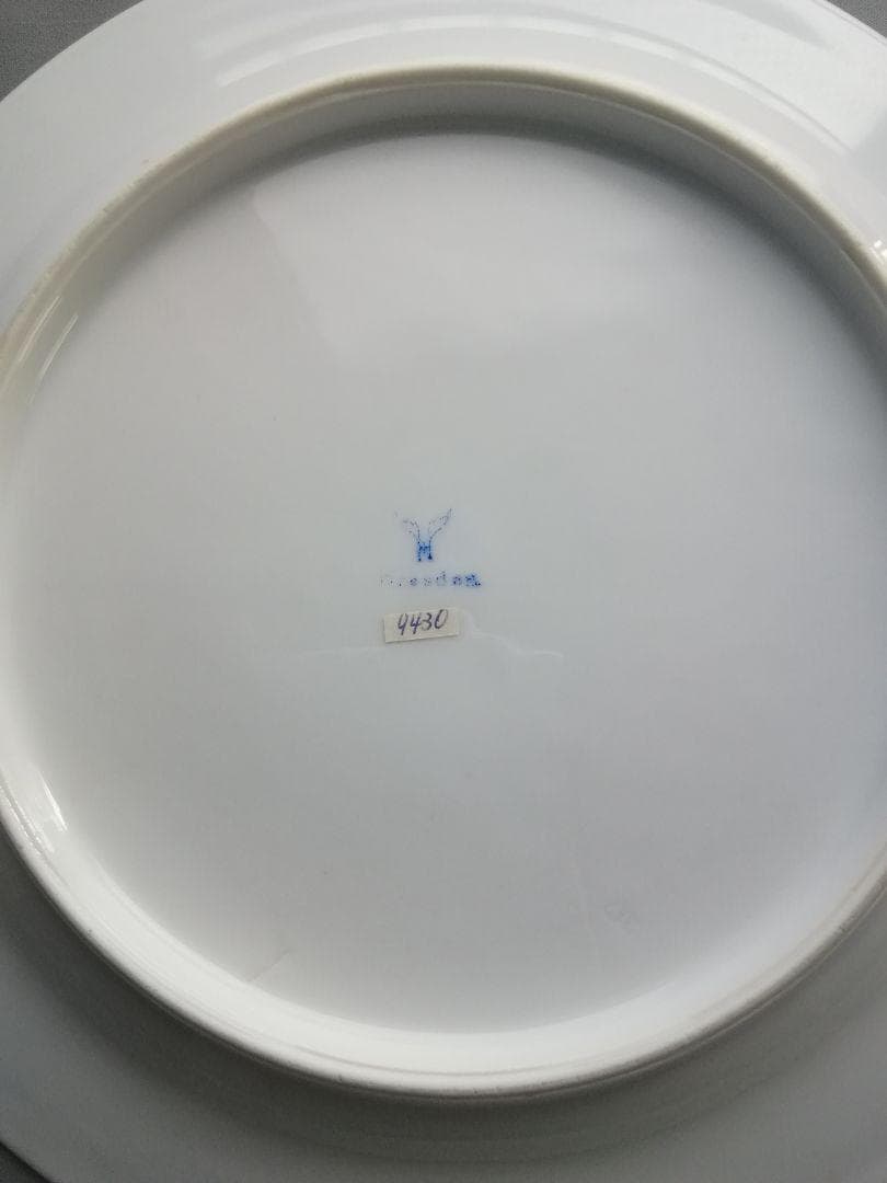 時代にとらわれないドレスデンの大皿 プレート（25cm）★1900～1930年製