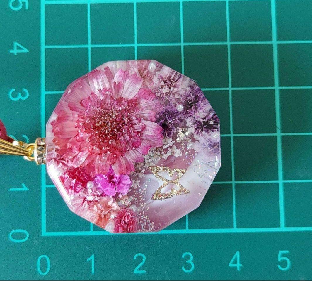 レジン　訳あり　マトリカリア　ネックレス　ペンダント　ハンドメイド