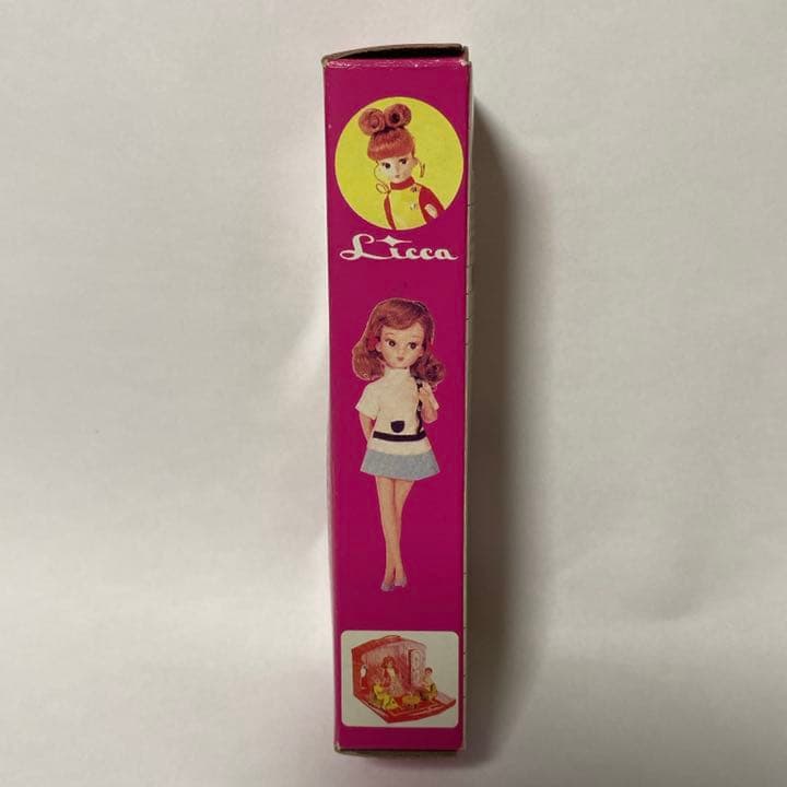 リカちゃん　ミニチュアドール　ちっちゃなおもちゃ屋さん