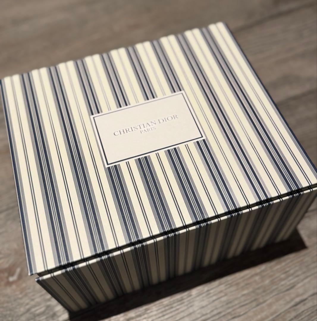 新品/Diorディオール La Colle Noireハンド&ボディソープ