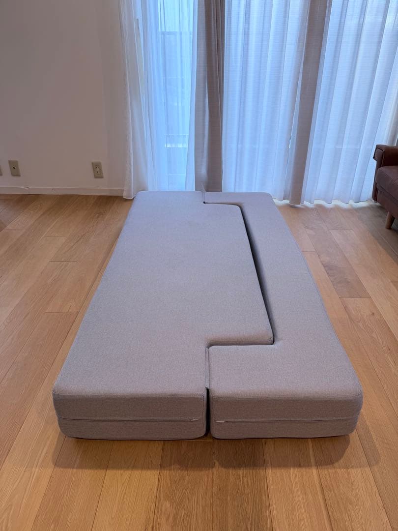 ライトグレー L字型ファブリックソファ