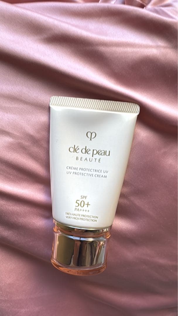 クレドポーボーテ　日焼け止め