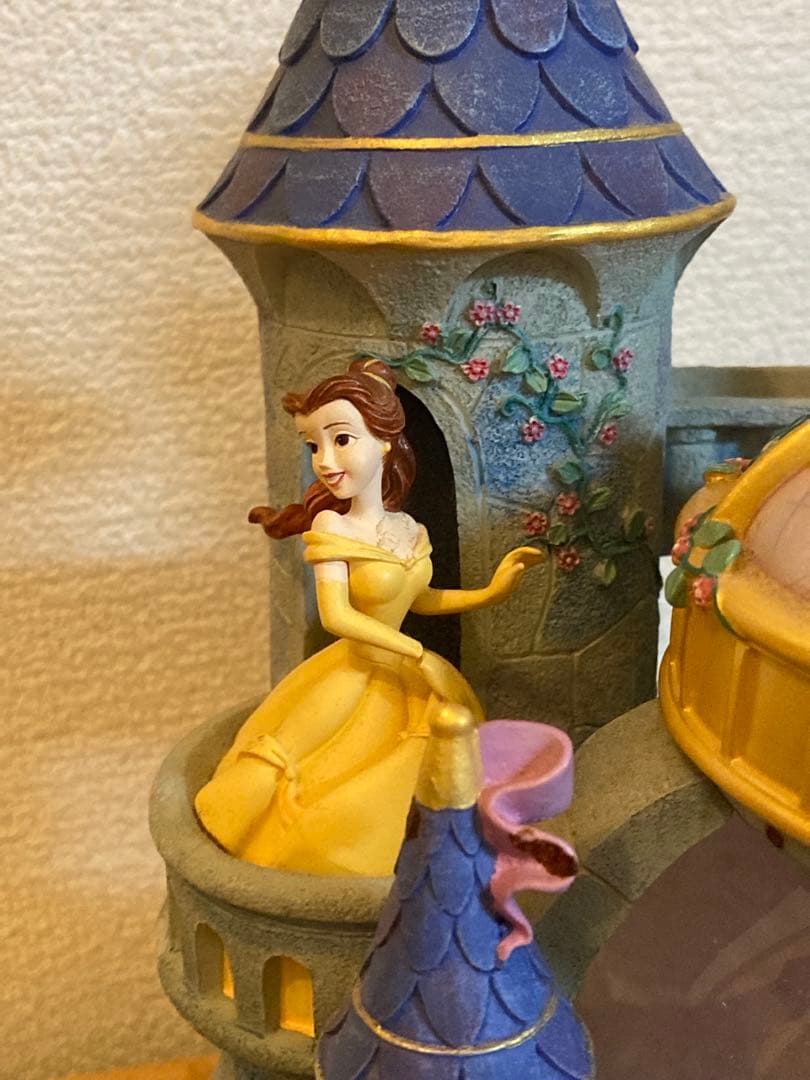 ディズニープリンセス　スノードーム　オルゴール