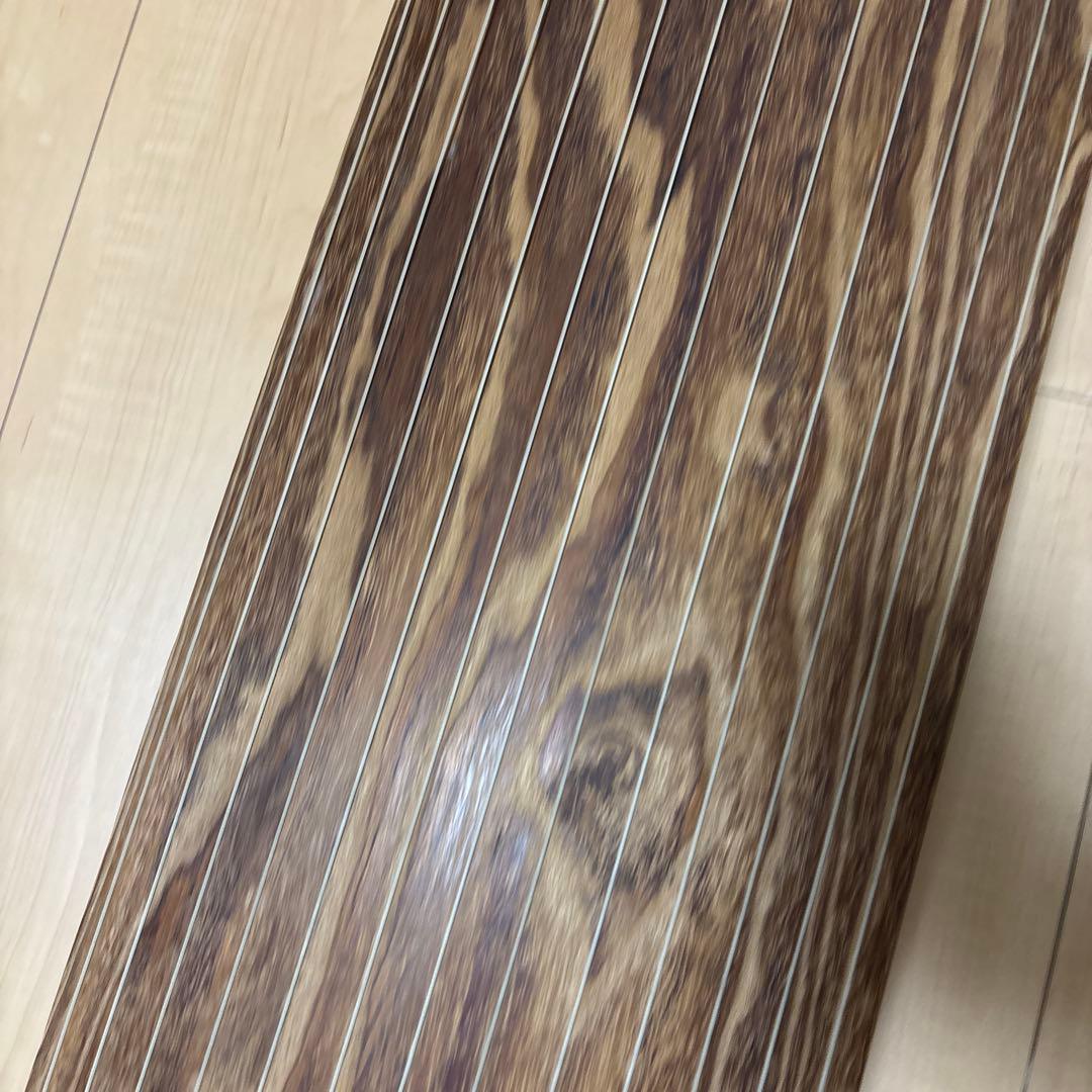 【超高級】　13弦　くり甲　見事な木彫り