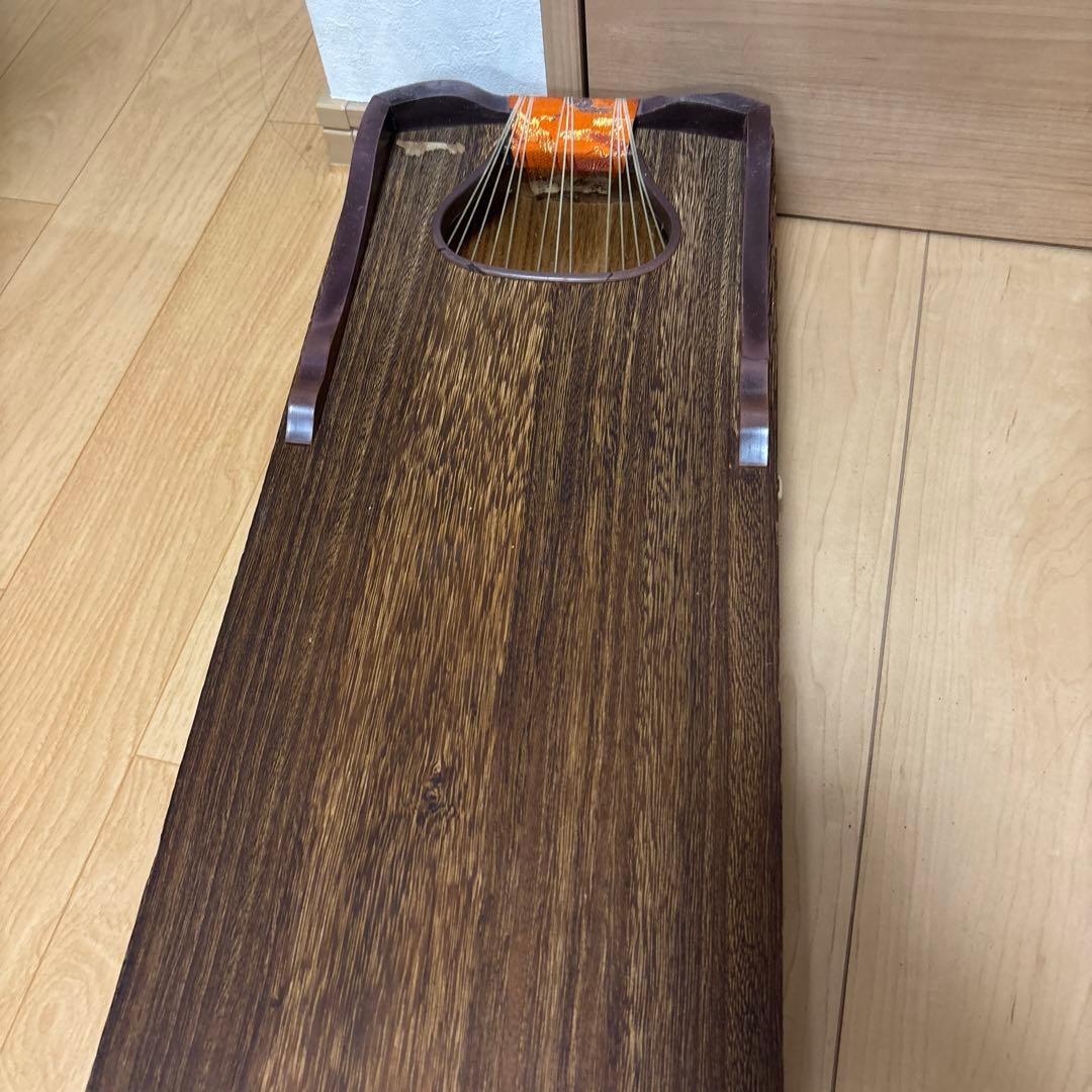 【超高級】　13弦　くり甲　見事な木彫り