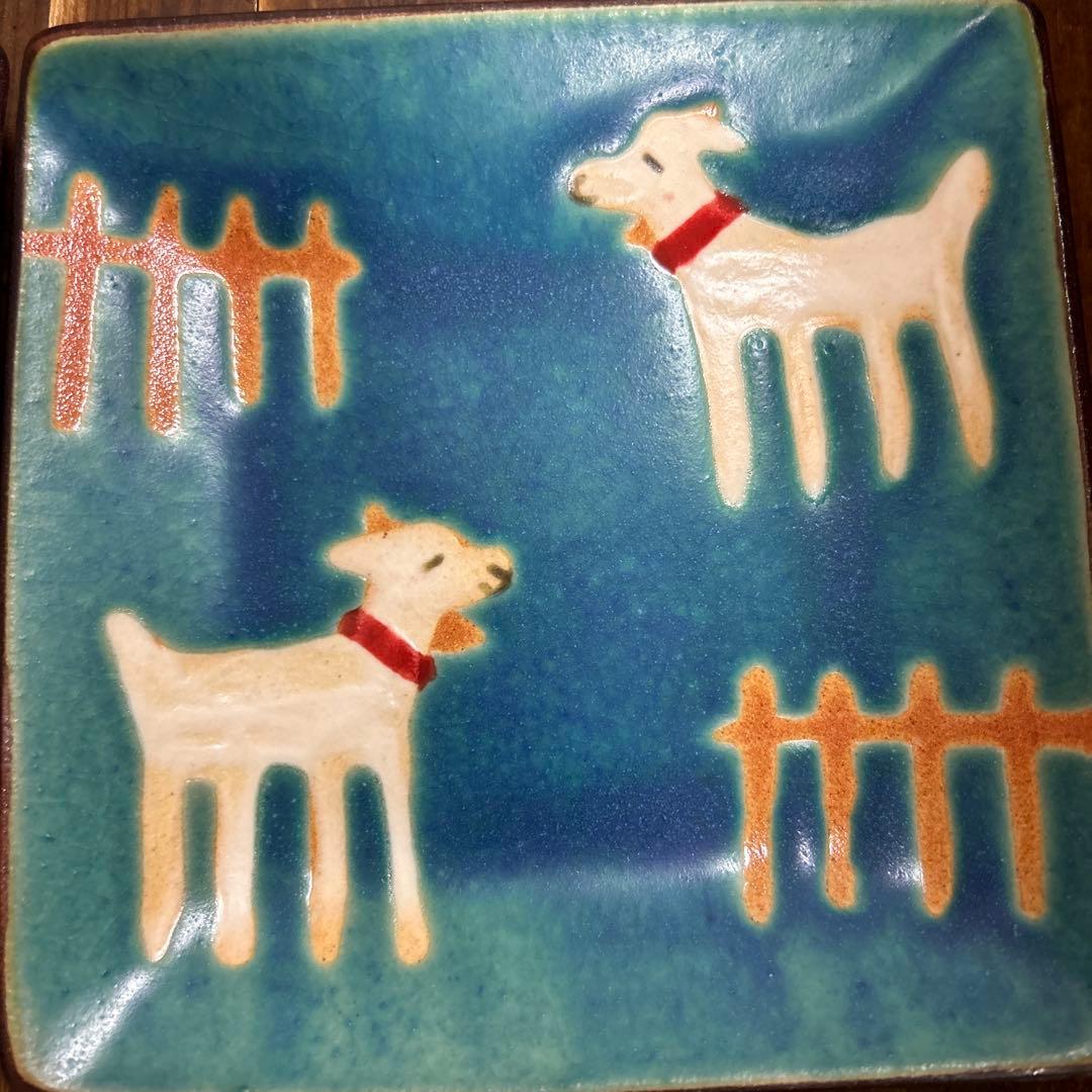 沖縄　やちむん　アトリエクッチャネ　作家　ヤギ　角皿　２枚セット