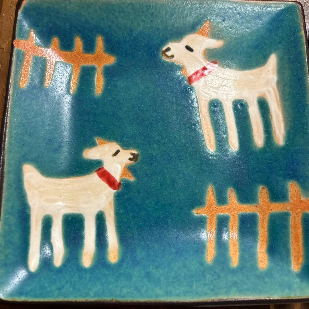 沖縄　やちむん　アトリエクッチャネ　作家　ヤギ　角皿　２枚セット