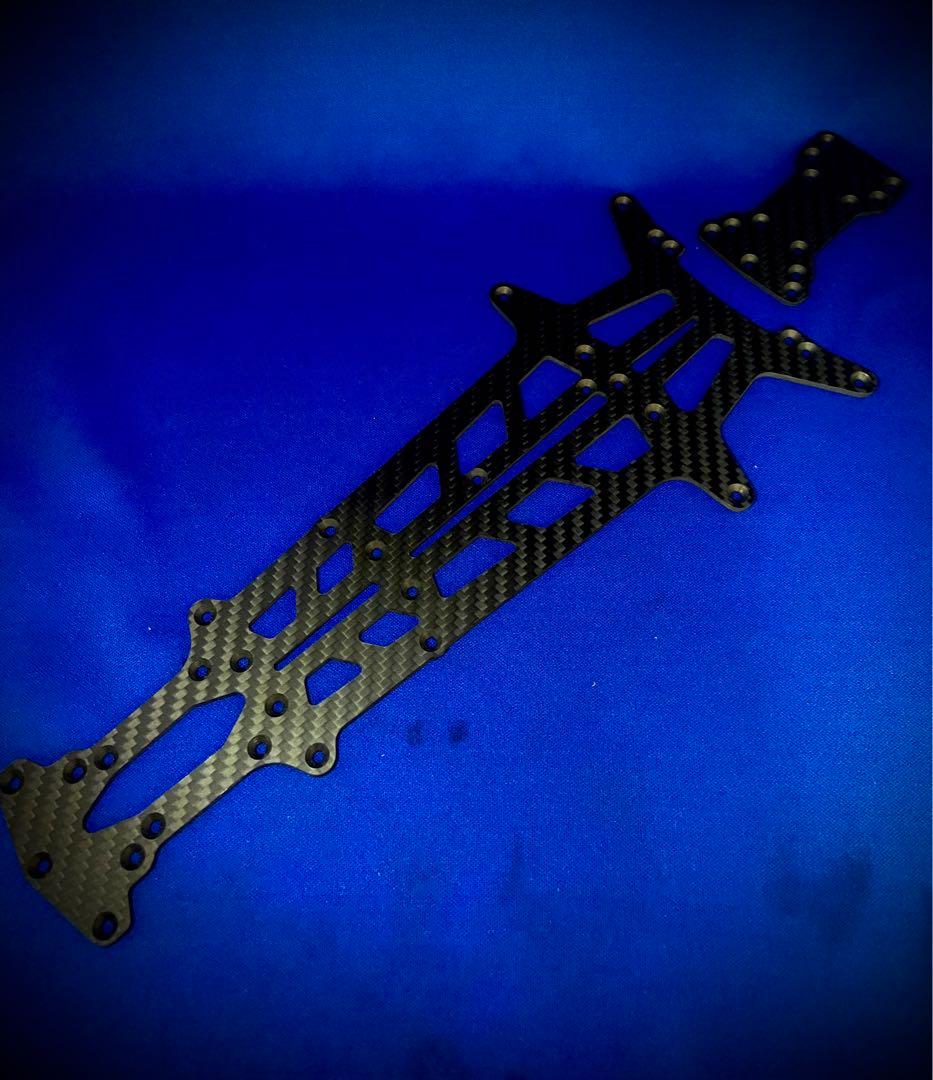 ヨコモ SD2.0 用 カーボンシャーシ 特注綾織　ドリフト 蕨山Carbon