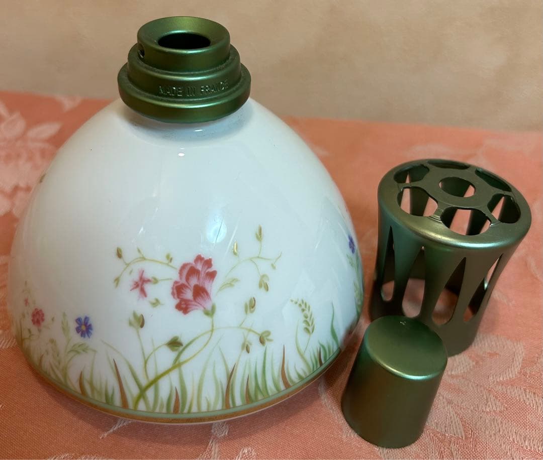 ランプベルジェランプ、フランス本社にて購入品