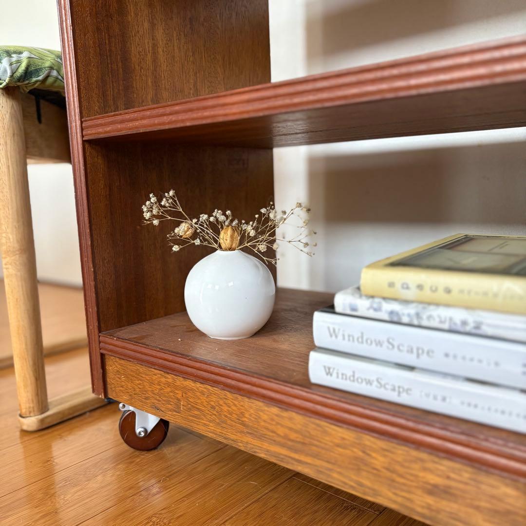 フランス製ビンテージ 木製シェルフ／真鍮鋲／木製キャスター【工具棚・総無垢材】