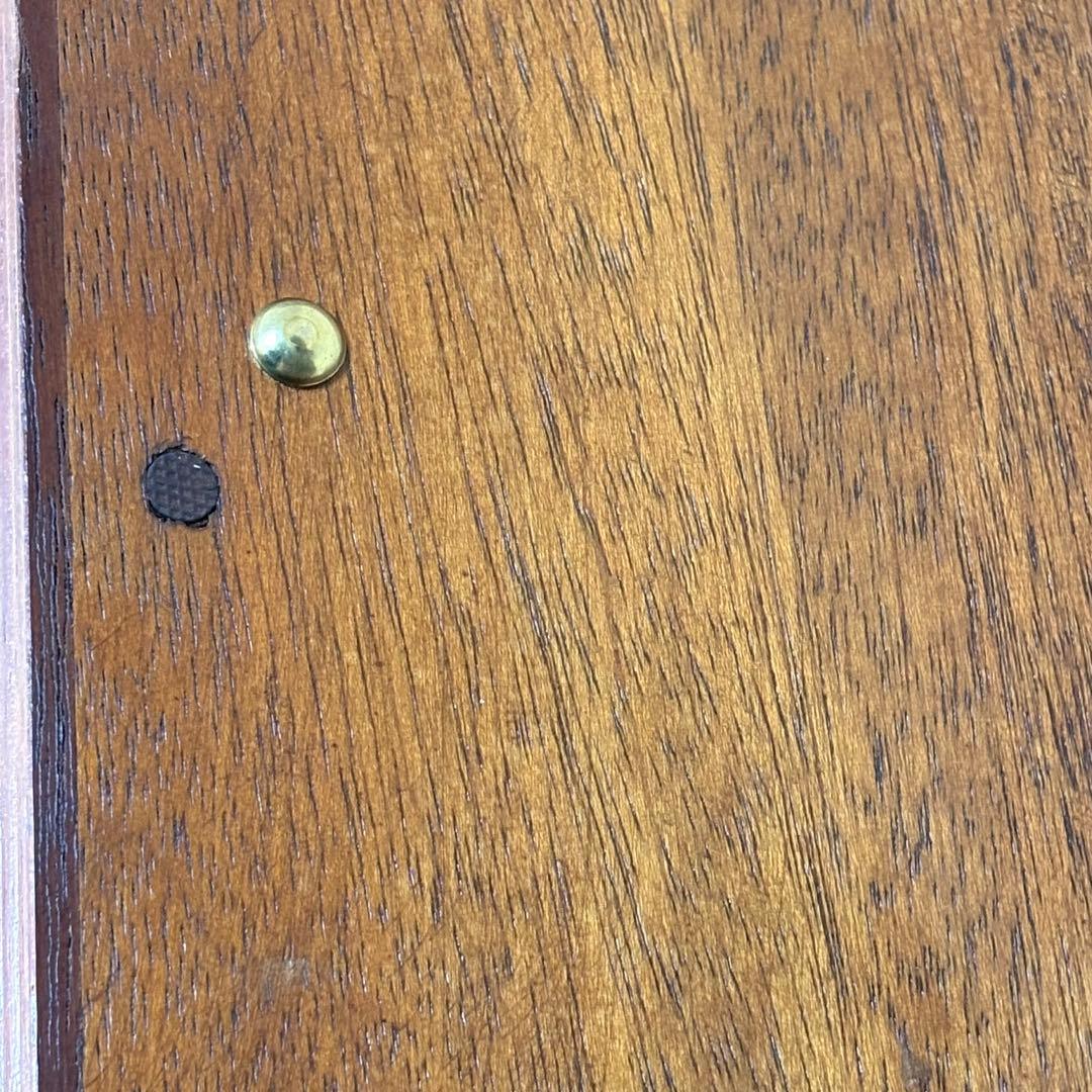 フランス製ビンテージ 木製シェルフ／真鍮鋲／木製キャスター【工具棚・総無垢材】