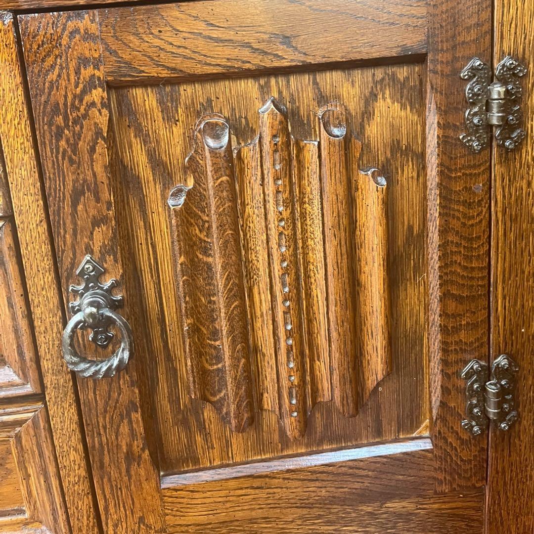 イギリス オーク リネンホールド サイドボード キャビネット ヴィンテージ