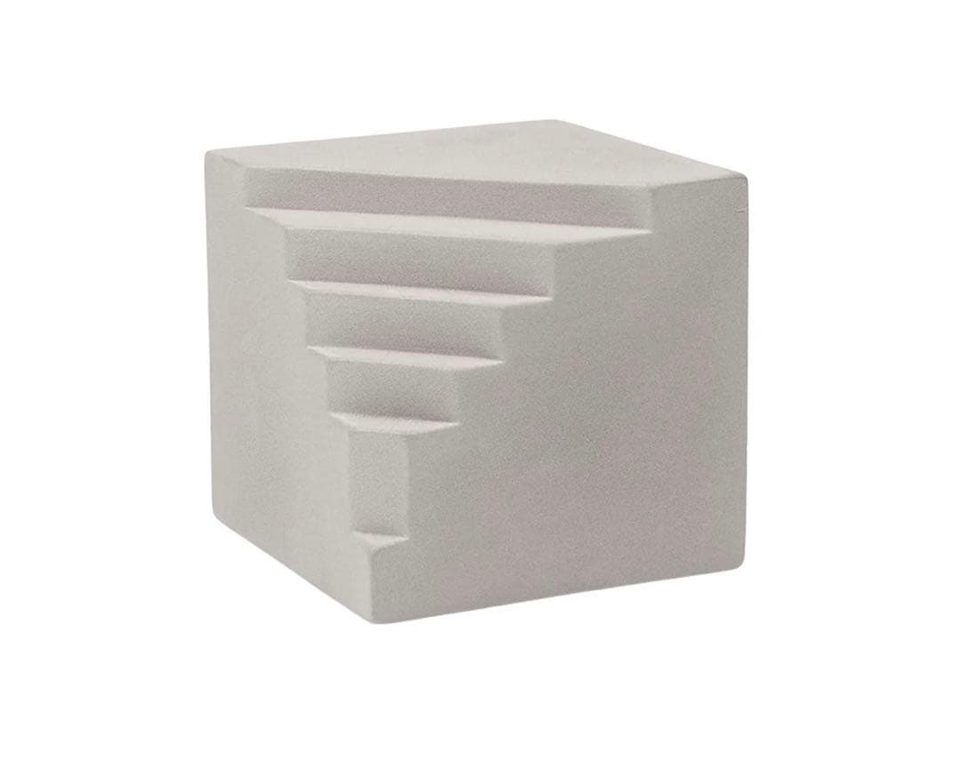 新品完売品KRISTINA DAM STUDIO 階段オブジェ　カッシーナ