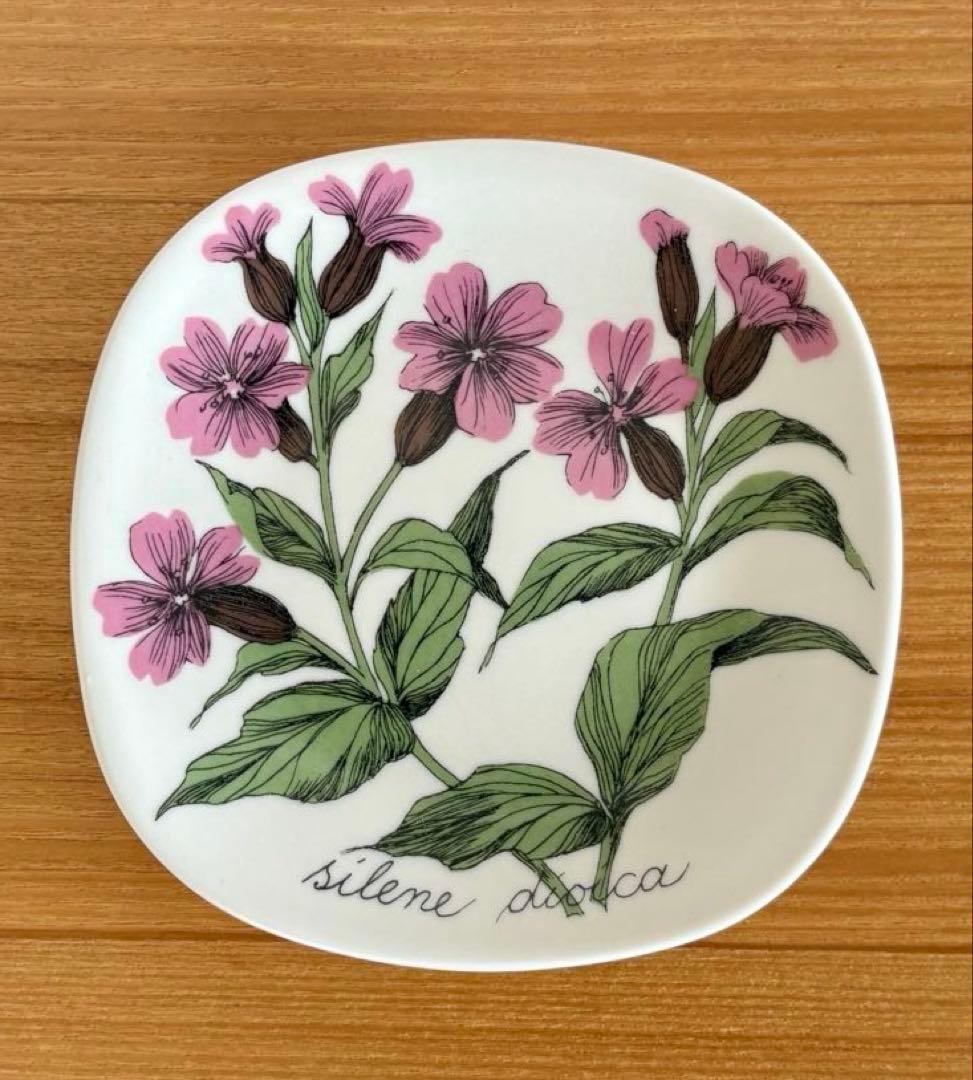 ARABIA エステリ・トムラ ボタニカ\"Silene dioica\"