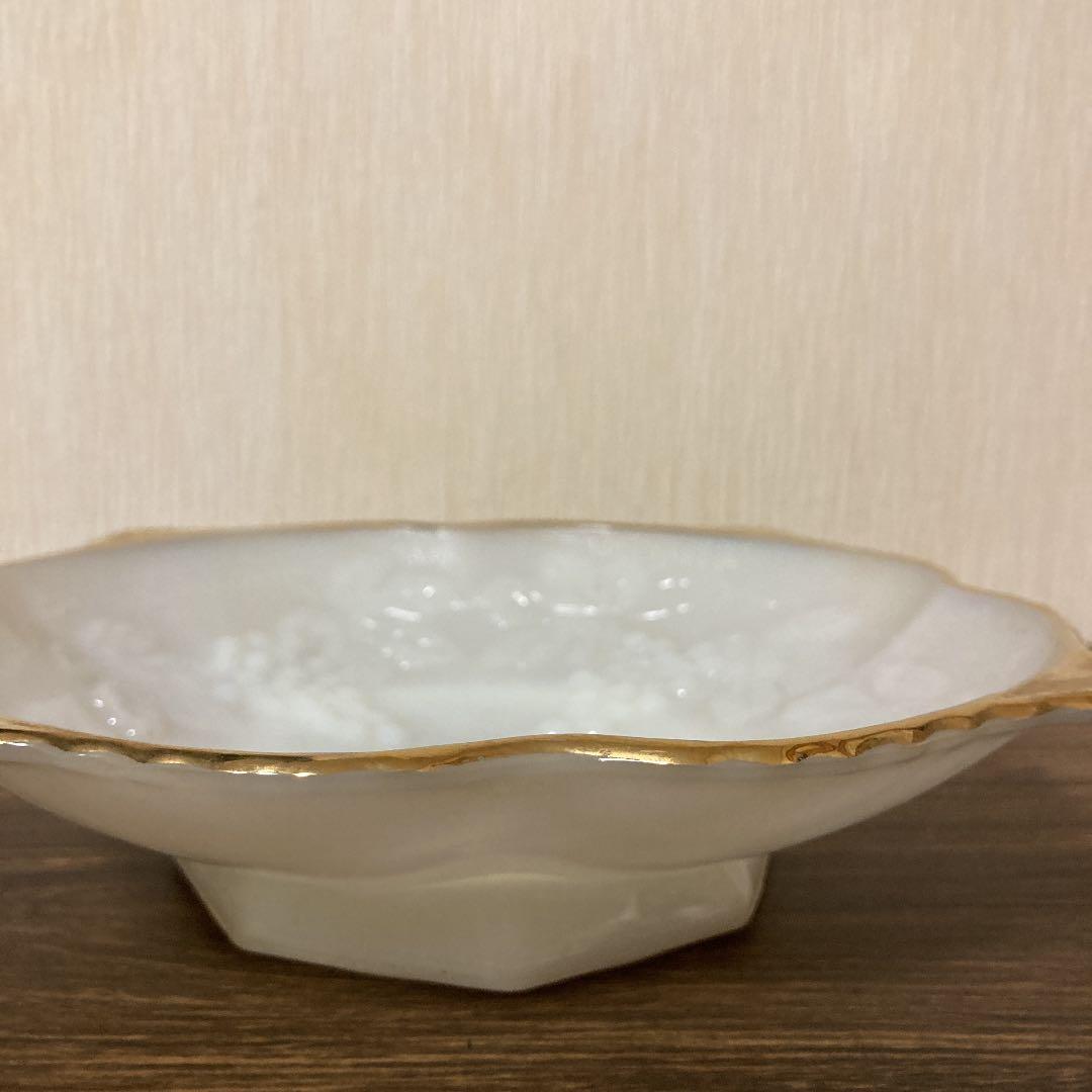 ヴィンテージ】ファイヤーキング☆葡萄柄☆ミルクガラス☆デッド