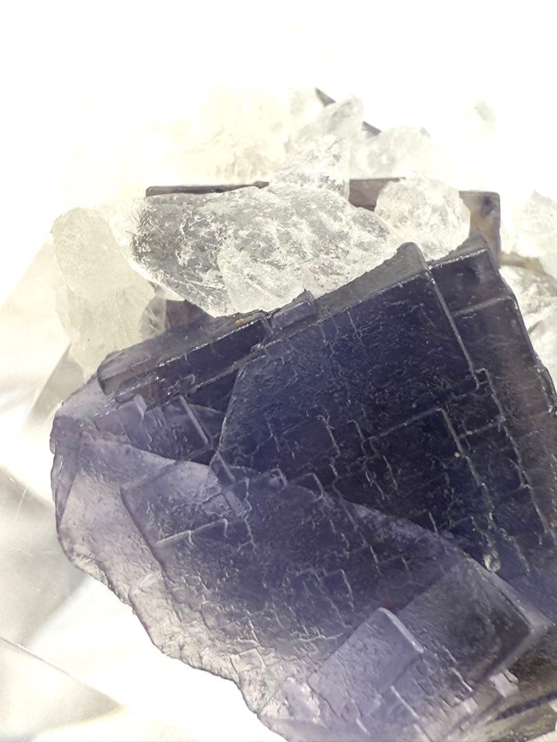 フローライト 犬牙カルサイト 共生 蛍石 原石 鉱物 標本 天然石 - メルカリ