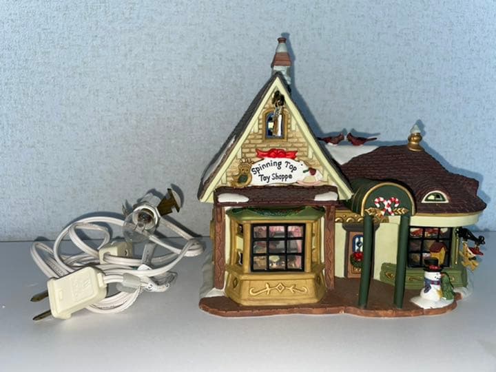 ミニチュア　ドールハウス　ライト　　　　　「おもちゃ屋さん」