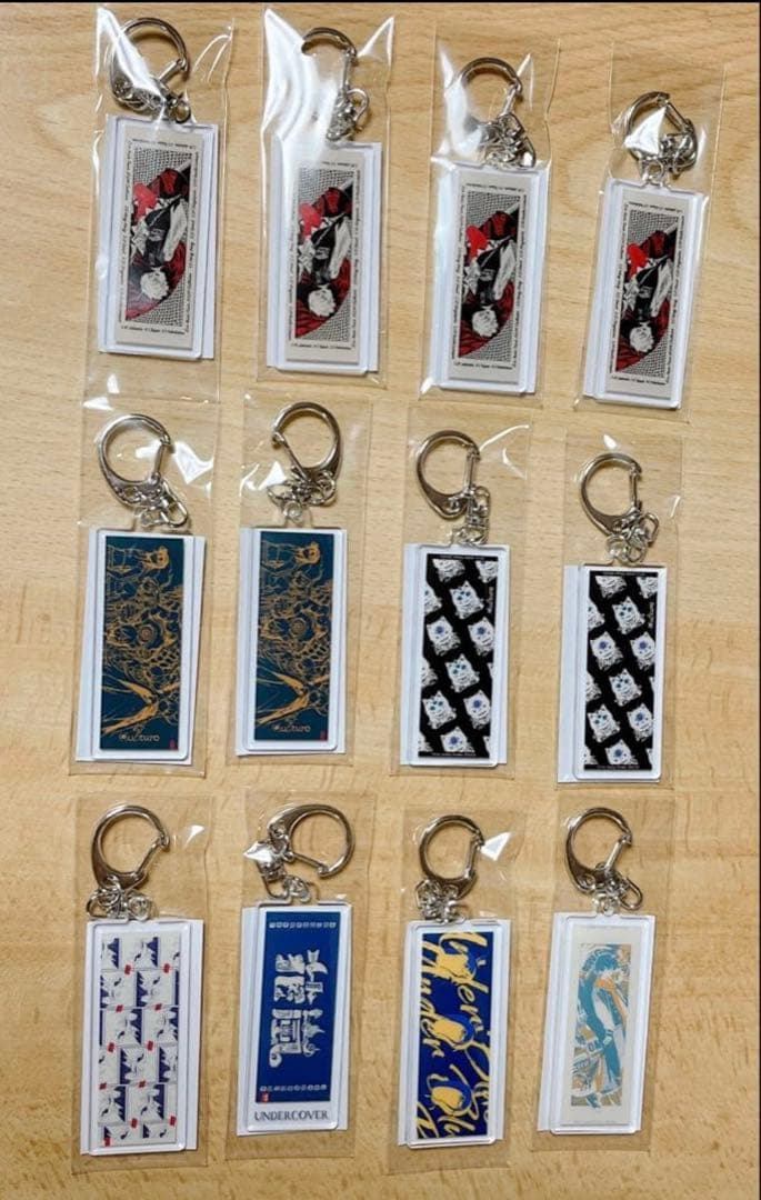 【匿名配送】イブくじ タオルアクキー　★バラ売り★※コメント下さい