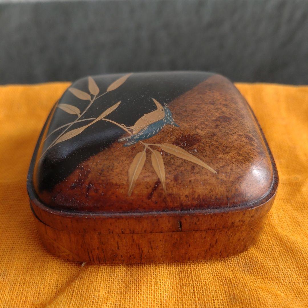 香合 黒柿四方 翡翠蒔絵 峰春造 共箱 無傷 - メルカリ