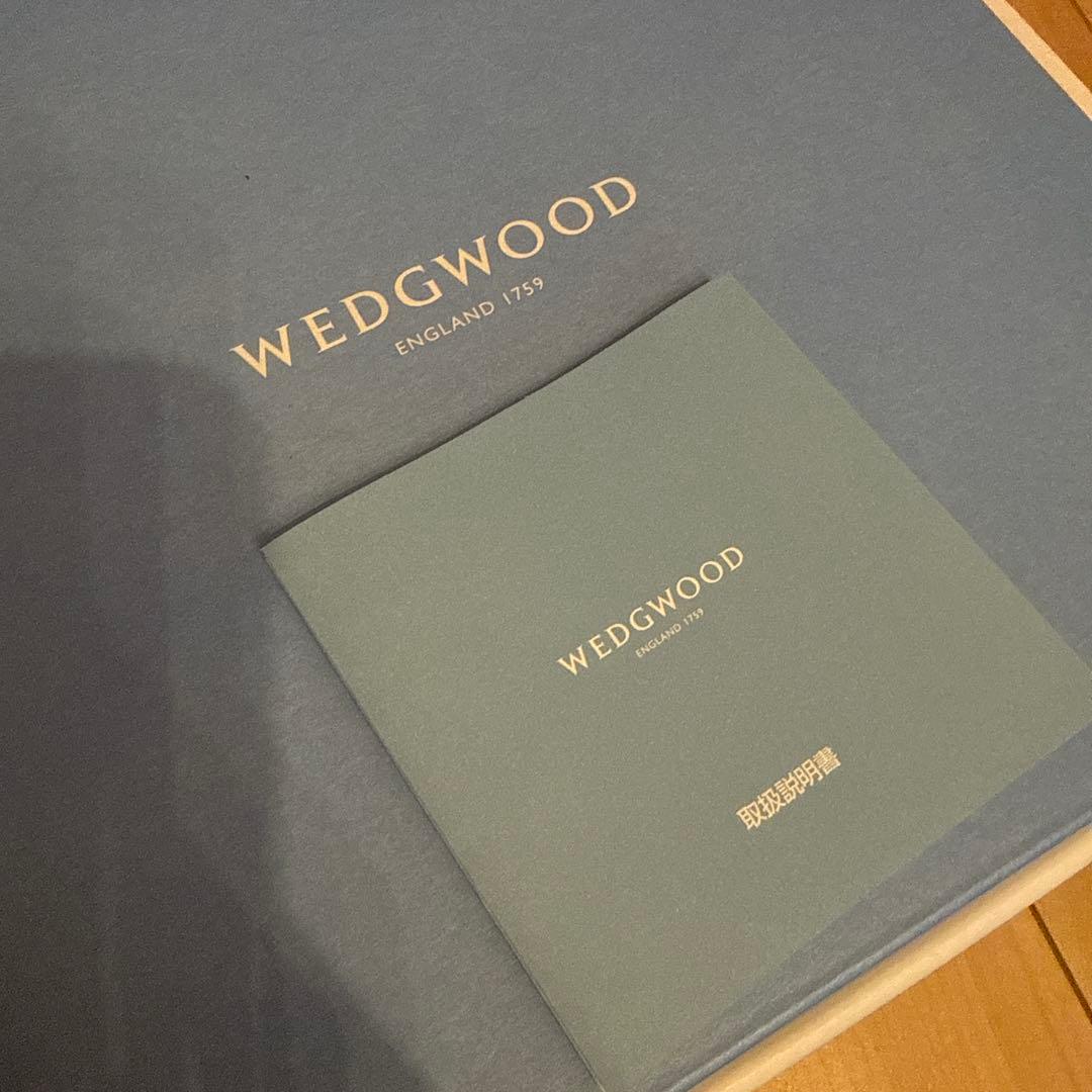 WEDGWOOD ジオユニーク プレート 4枚セット 新品 箱 紙袋つき - メルカリ
