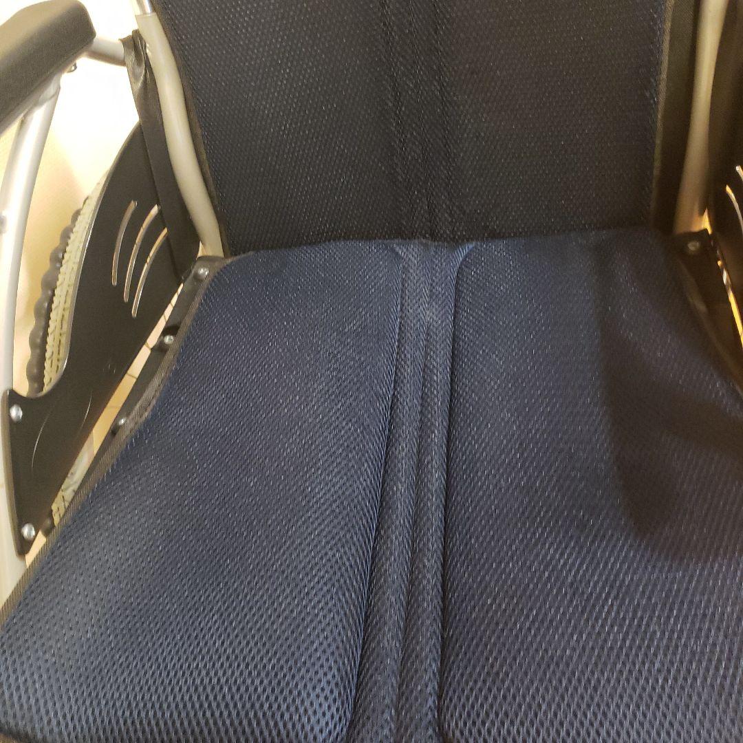 care-tecJapan車椅子(折畳み)