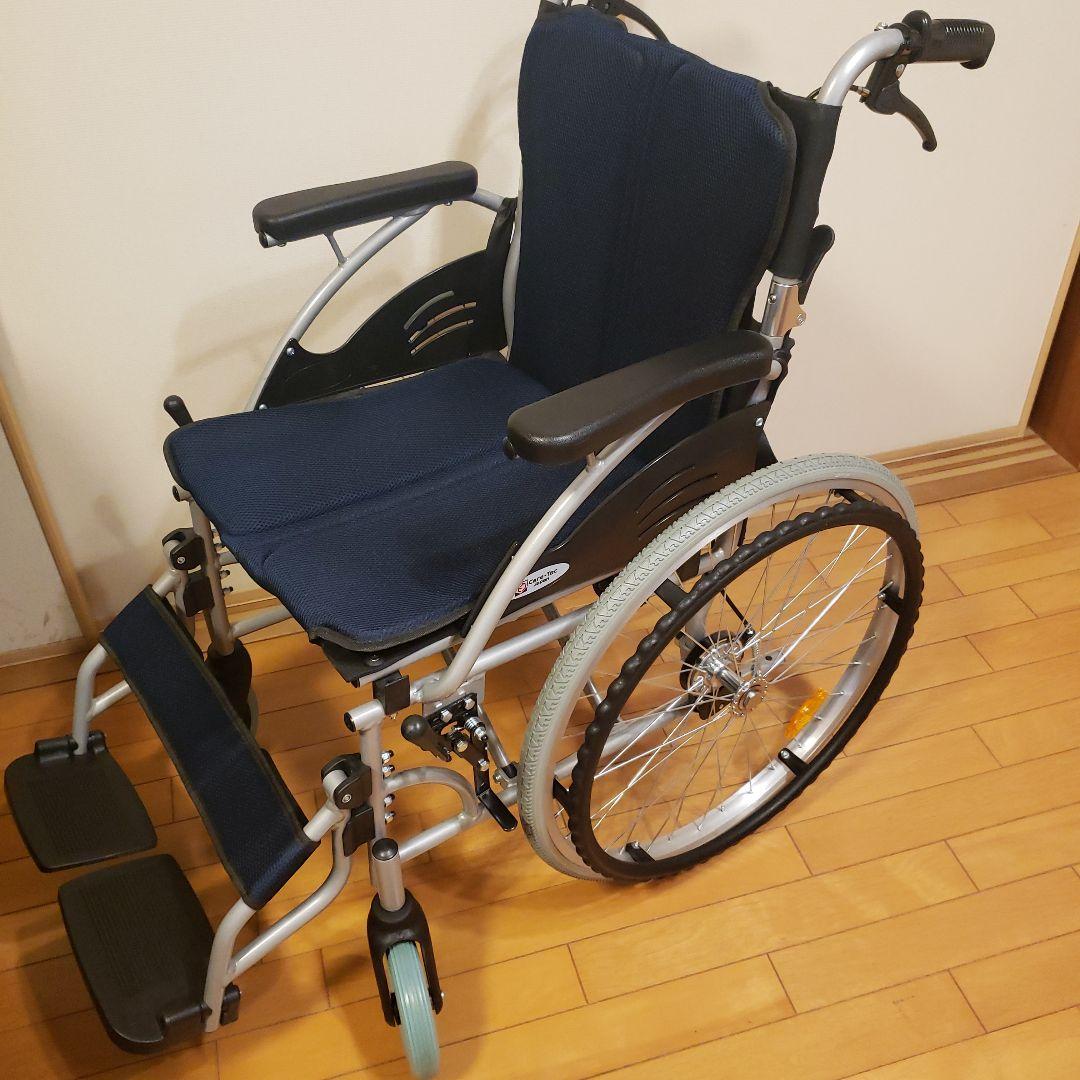 care-tecJapan車椅子(折畳み)