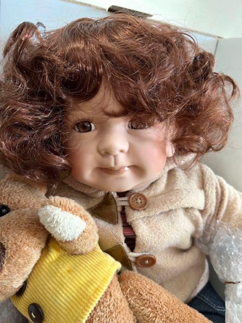 箱入り！ポーセリンドール 人形 アンティーク 大きい