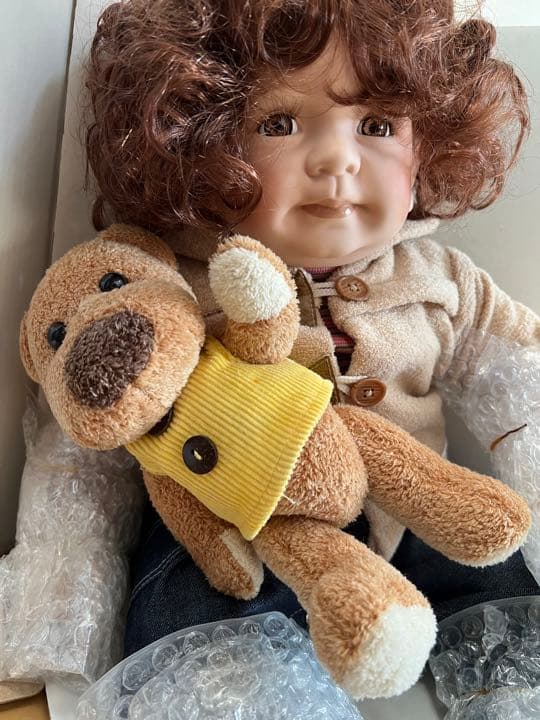 箱入り！ポーセリンドール 人形 アンティーク 大きい