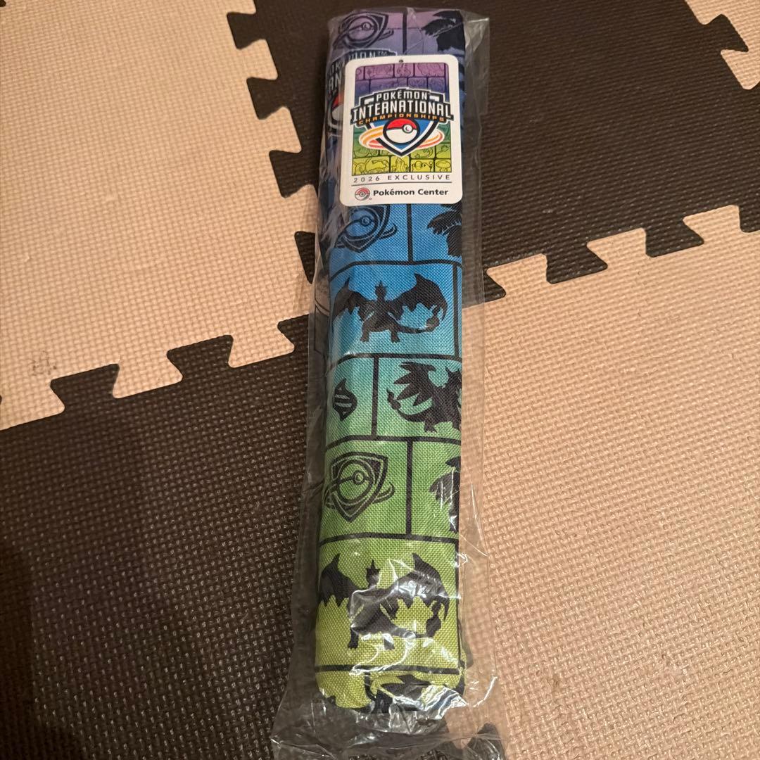 海外公式】EUIC ロンドン ポケモンセンター限定 プレイマット 御三家M