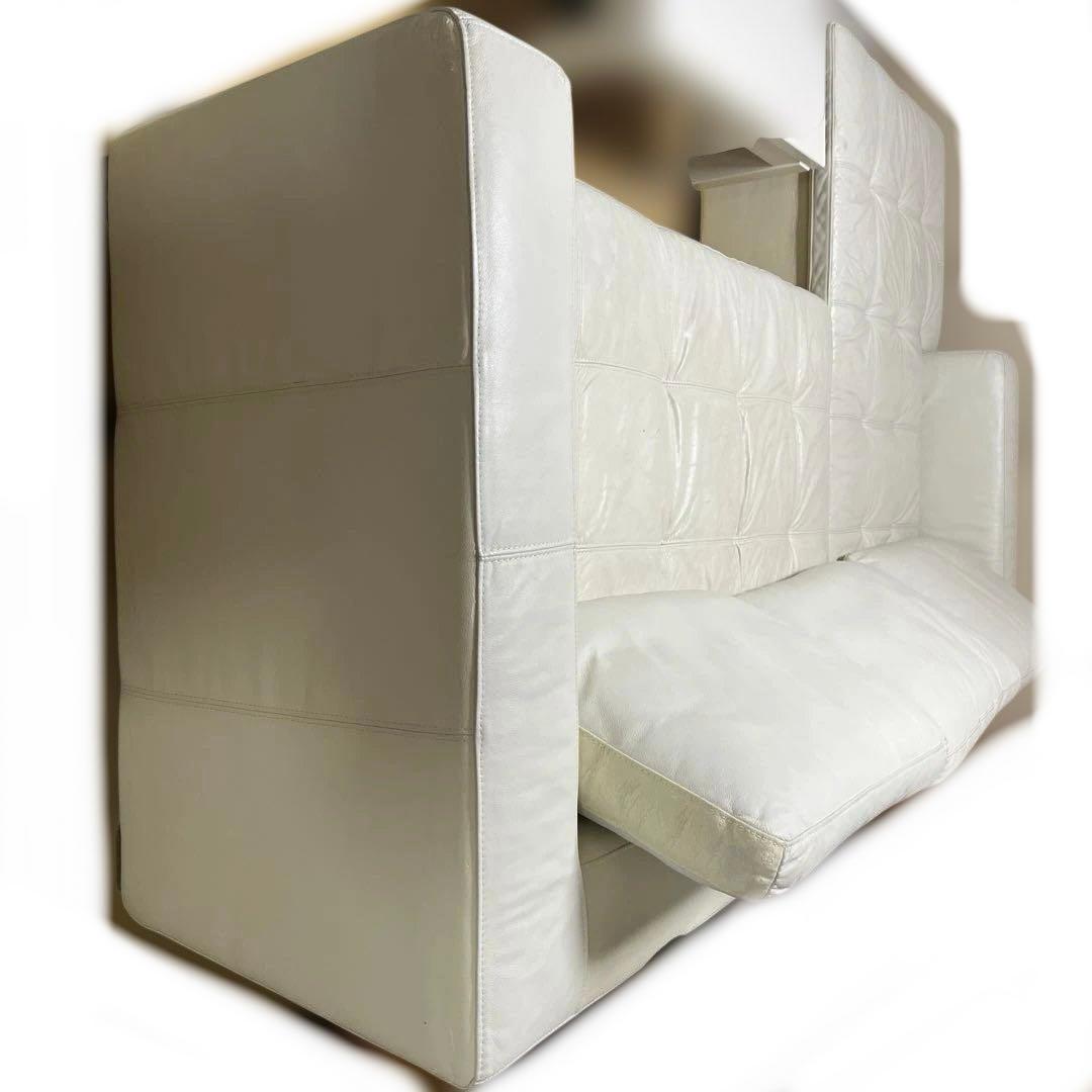 ニトリカウチソファ本革(一部合皮)ホワイト　ベンチ側　商品価格¥20000