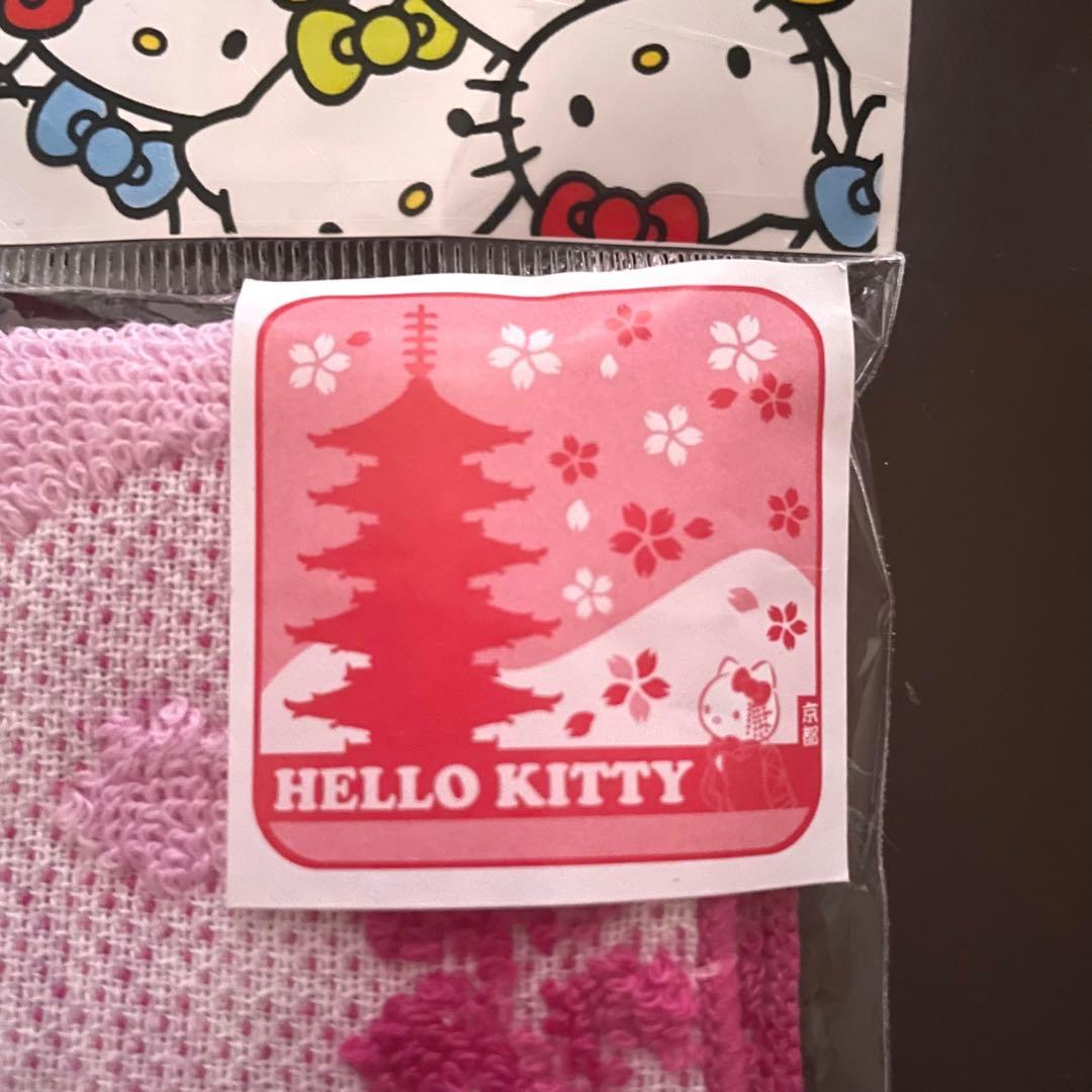 HELLO KITTY ハローキティ ご当地ハンドタオル 京都・舞妓桜 - メルカリ