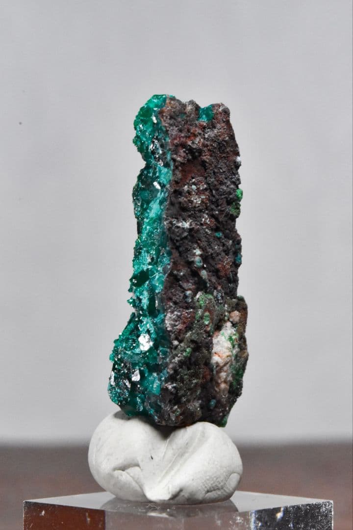 コンゴ産 ダイオプテーズ原石