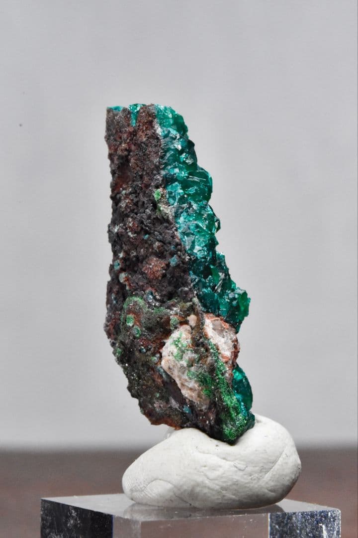 コンゴ産 ダイオプテーズ原石