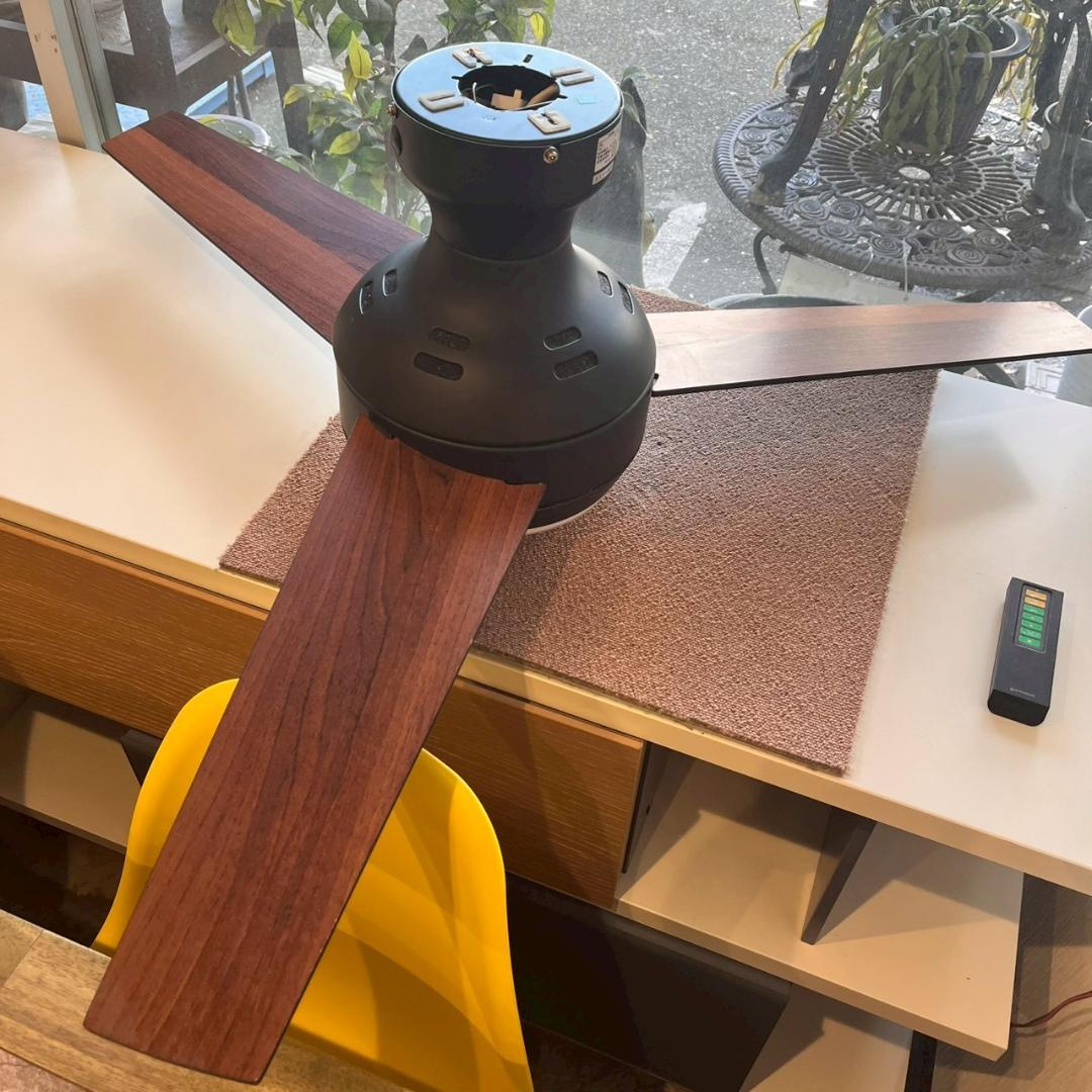 【 廃盤希少 】シーリングファンライト ユーワ 2014年製 YCF-372