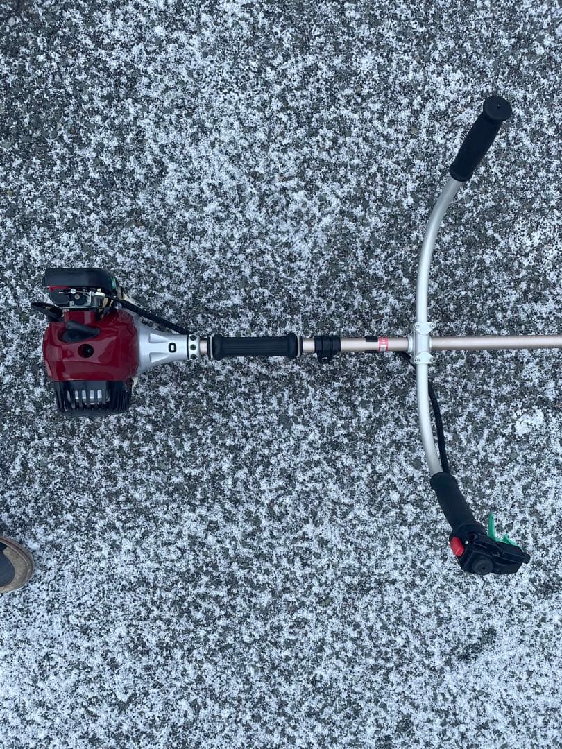 プロ仕様‼️ハイパワー‼️三菱 刈払機 MA261MT 草刈機 エンジン刈払機