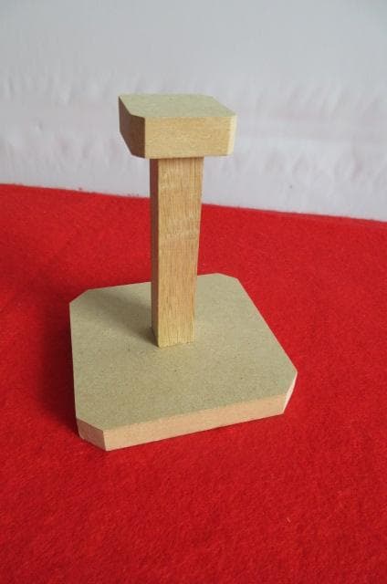 新品　吉徳大光　赤糸威　正絹　兜　収納箱付き