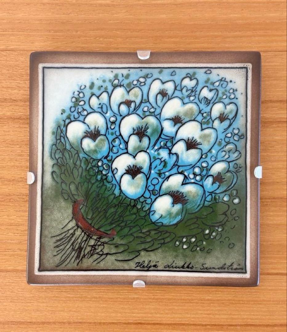 ARABIA ヘルヤ \"Orvokkini tummasilmä\" 陶板画