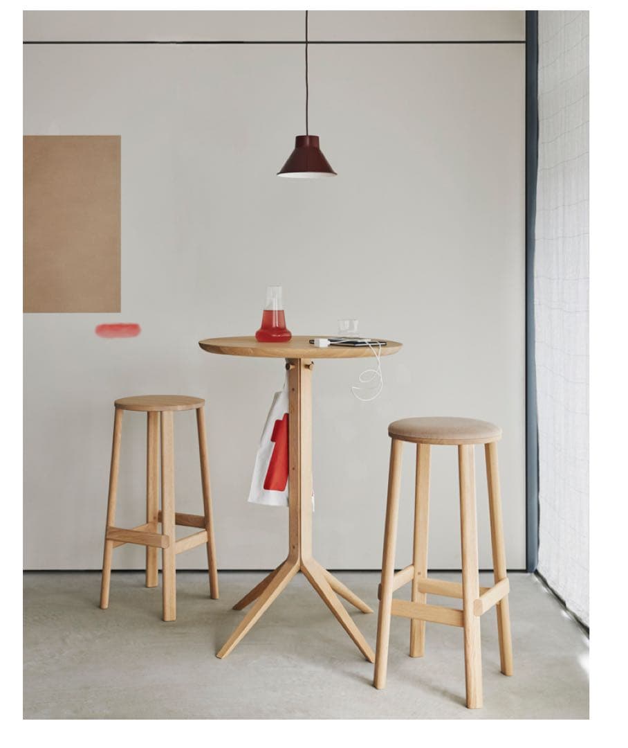 カリモクニュースタンダード